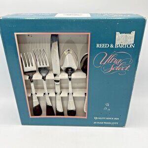 Reed Barton Gunston Hall Flatware 20 Piece Service for 4 Stainless